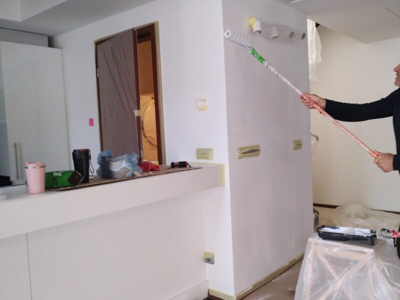 Zugravit & Renovări apartamente și scări de bloc – București