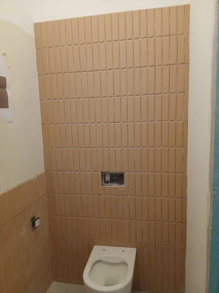 RENOVARI INTERIOARE
