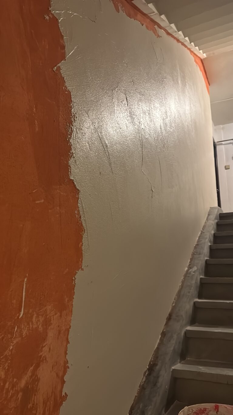 Renovarea scării de bloc 8 etaje