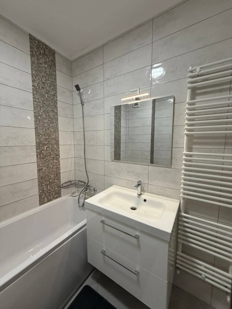 Renovări de la A/Z
