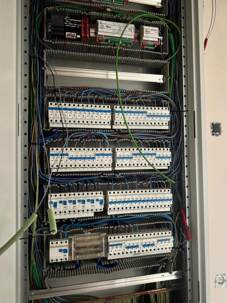 Smart Electric Tech SRL