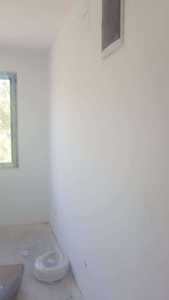 Faianta/Gresie/Parchet/Glet/Zugravelii/Instalatii sanitare